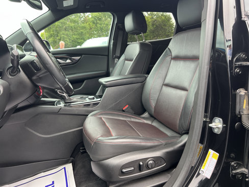 Used 2020 Chevrolet Blazer RS w/ LPO, Sport Package image 9