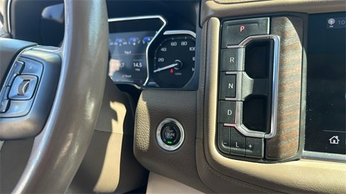 Used 2021 GMC Yukon Denali w/ Denali Premium Package image 21