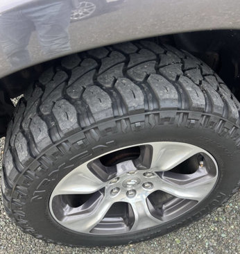 Used 2019 RAM 1500 Laramie w/ Sport Appearance Package image 6