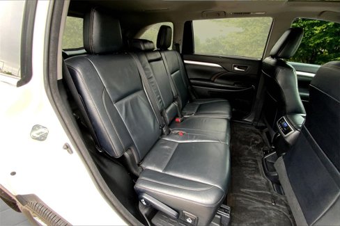 Used 2018 Toyota Highlander XLE image 25