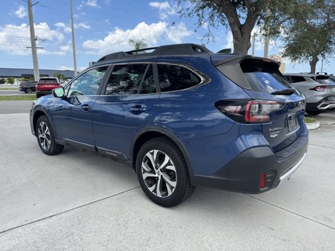 Used 2021 Subaru Outback Limited image 6