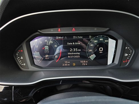 New 2025 Audi Q3 2.0T Premium image 13