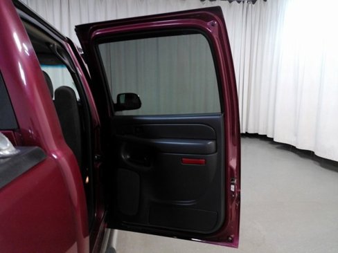 Used 2006 Chevrolet Silverado 1500 LT w/ Light Duty Power Package image 30