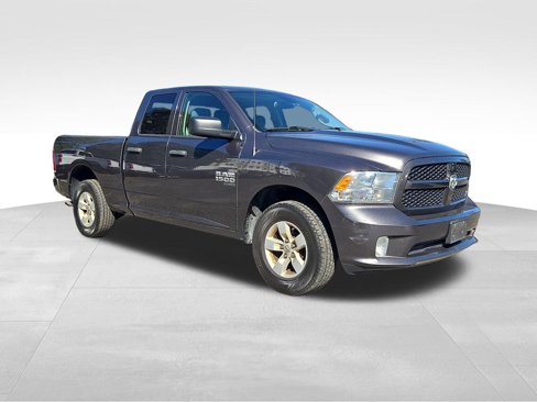 Used 2019 RAM 1500 Express image 1