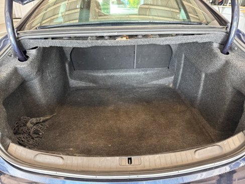 Used 2018 Chevrolet Impala LT image 25