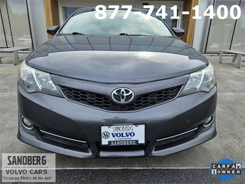 Used 2012 Toyota Camry image 2