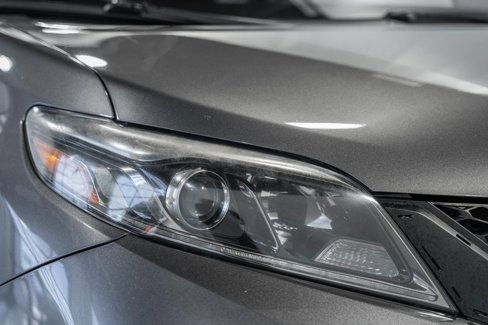 Used 2017 Toyota Sienna SE image 15