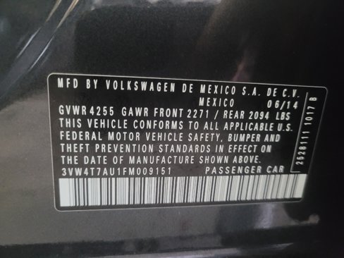 Used 2015 Volkswagen GTI SE image 33