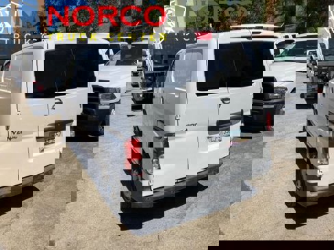 Used 2015 Nissan NV200 S image 17