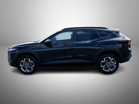 New 2026 Chevrolet Trax LT w/ Driver Confidence Package image 8