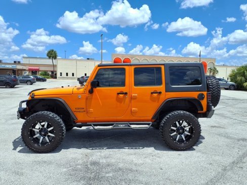 Used 2012 Jeep Wrangler Unlimited Sport w/ Connectivity Group image 4