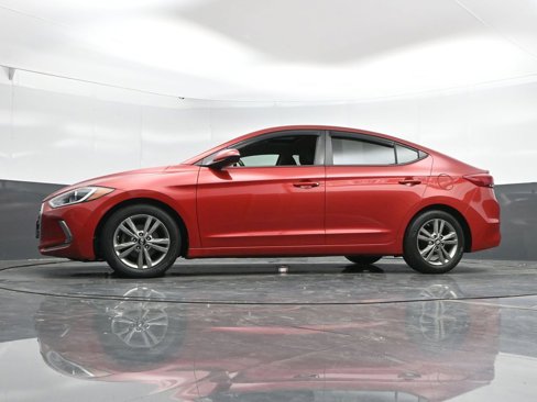 Used 2017 Hyundai Elantra Value Edition w/ Cargo Package image 43