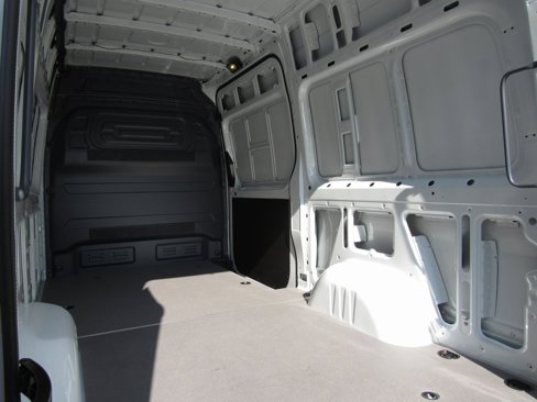 New 2025 Mercedes-Benz Sprinter 2500 image 21