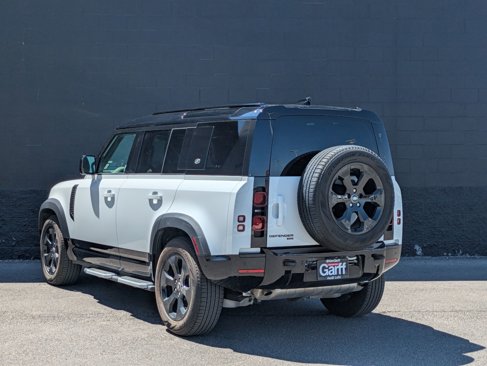 Used 2022 Land Rover Defender 110 X-Dynamic SE image 7