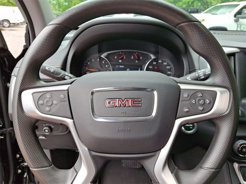 Certified 2024 GMC Terrain SLE image 15