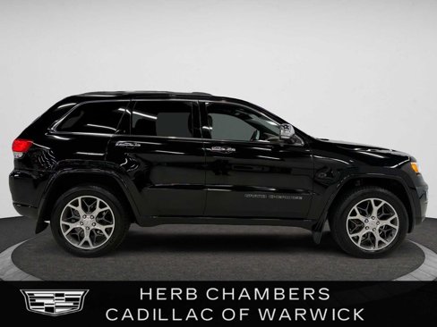 Used 2020 Jeep Grand Cherokee Overland image 1