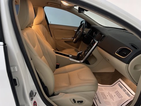 Used 2015 Volvo S60 T5 Premier image 35