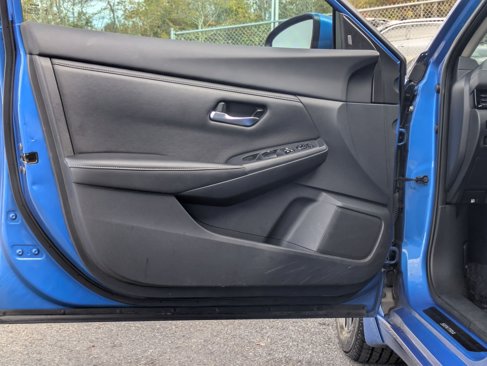 Used 2022 Nissan Sentra SV image 11