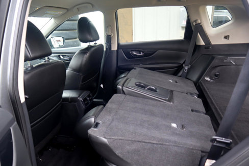 Used 2018 Nissan Rogue SL image 49
