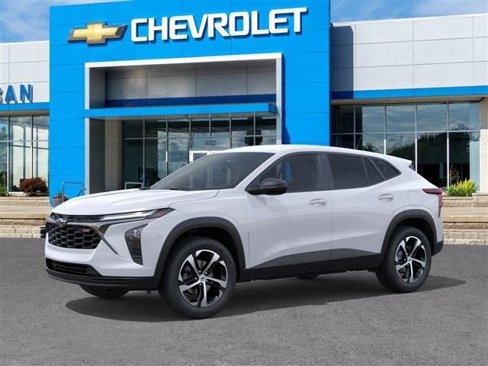 New 2025 Chevrolet Trax RS w/ Driver Confidence Package image 2