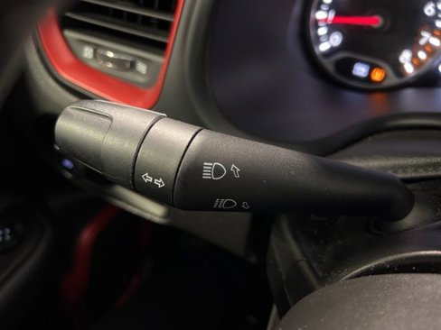 Used 2017 Jeep Renegade Trailhawk image 13