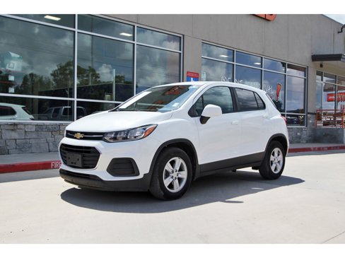 Used 2021 Chevrolet Trax LS w/ Tint and Cruise Package image 1
