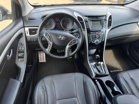 Used 2014 Hyundai Elantra GT w/ Option Group 02 image 15
