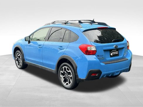 Used 2016 Subaru Crosstrek 2.0i Premium image 3
