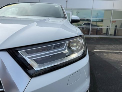 Used 2019 Audi Q7 2.0T Premium w/ Convenience Package image 13