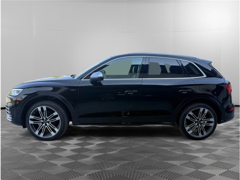 Used 2018 Audi SQ5 Premium Plus w/ Navigation Package image 2