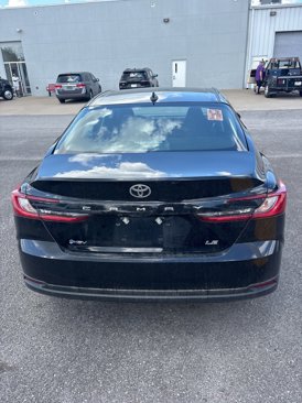 Used 2025 Toyota Camry LE image 6