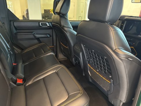 Used 2024 Ford Bronco Badlands image 23