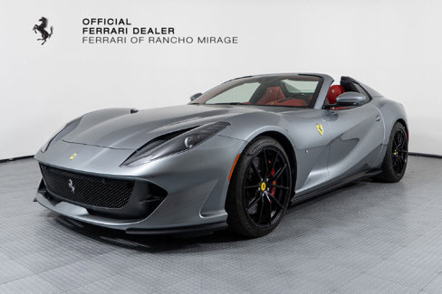 Used 2021 Ferrari 812 GTS image 1