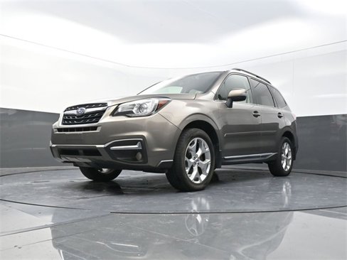 Used 2017 Subaru Forester 2.5i Touring image 29
