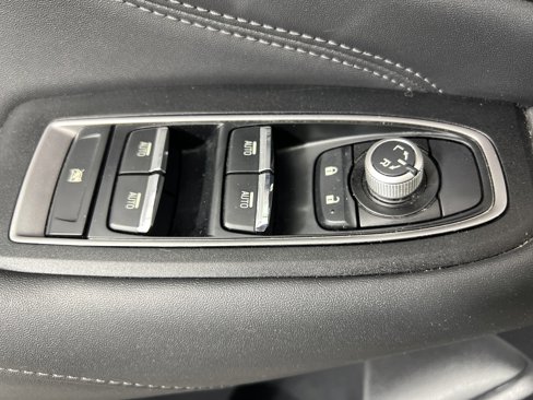 Used 2020 Subaru Outback Limited w/ Popular Package #2 image 9