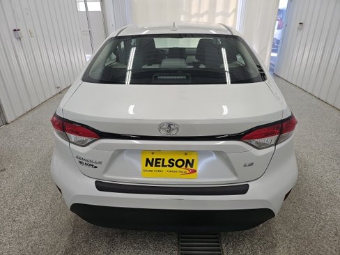 Used 2024 Toyota Corolla LE image 7