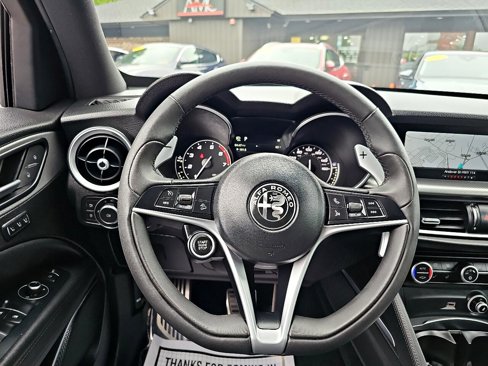 Used 2018 Alfa Romeo Stelvio Ti Sport image 53