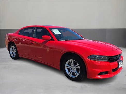 Used 2022 Dodge Charger SXT w/ Leather Interior Group image 6