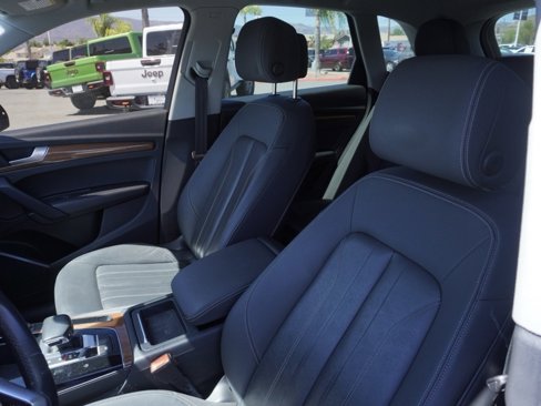 Used 2021 Audi Q5 e Premium image 21