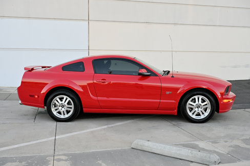 Used 2007 Ford Mustang GT Premium image 7