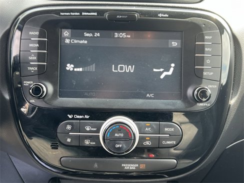 Used 2019 Kia Soul + w/ Audio Package image 19