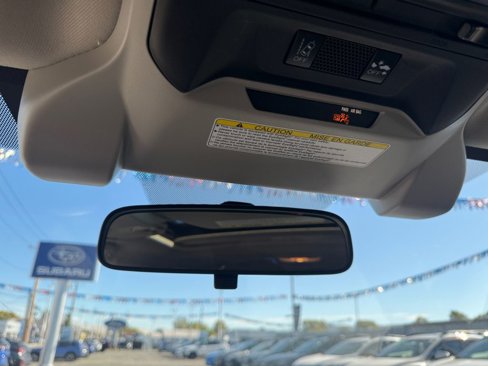 Used 2021 Subaru Crosstrek 2.0i Premium w/ Moonroof Package image 19