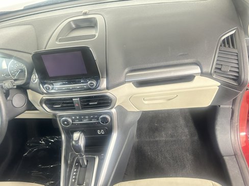 Used 2019 Ford EcoSport SE image 12