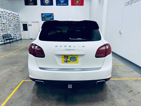 Used 2011 Porsche Cayenne image 6
