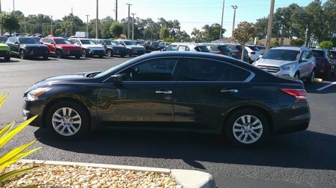 Used 2015 Nissan Altima 2.5 S w/ Power Driver Seat Package image 17