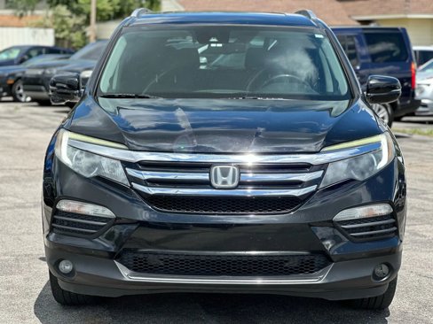 Used 2017 Honda Pilot Touring image 3