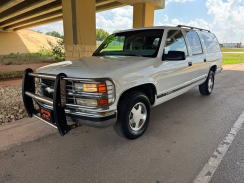 Used 1999 Chevrolet Suburban 2WD w/ Preferred Equipment Group 3 image 7