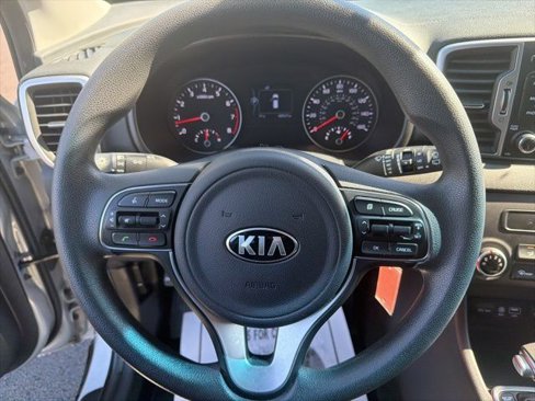 Used 2019 Kia Sportage LX image 12
