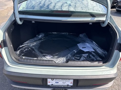 New 2025 Kia K4 LXS image 18