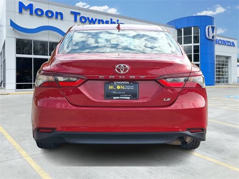 Used 2023 Toyota Camry LE image 5